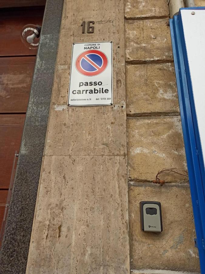 Tarumbo Holiday Intero Appartamento 120 Mq Napoli Ngoại thất bức ảnh