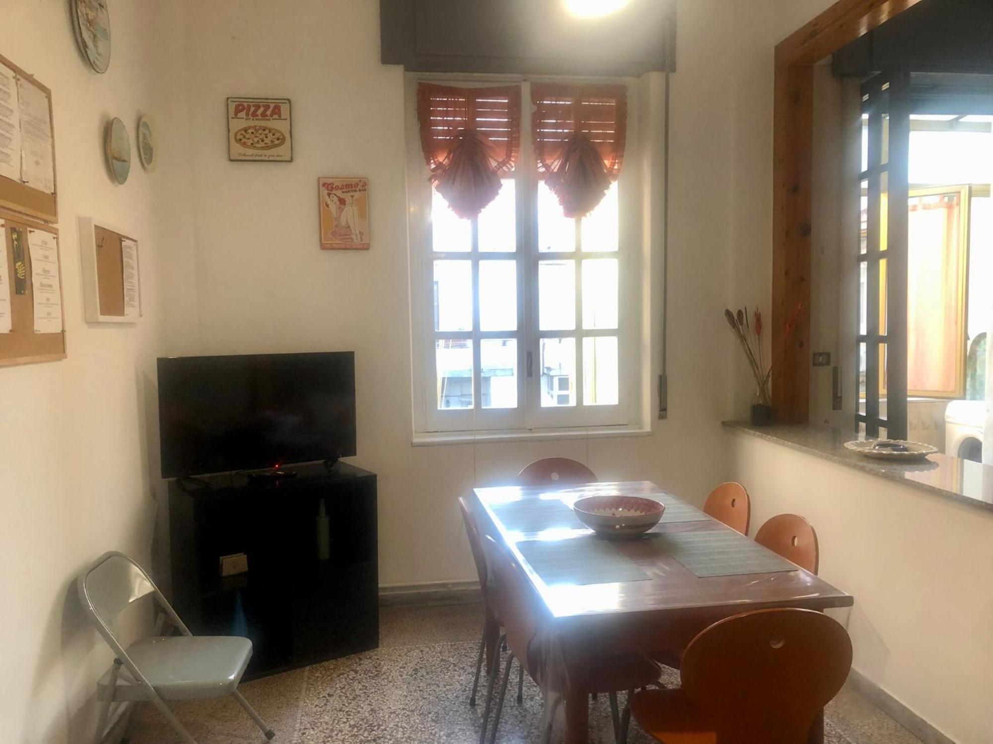 Tarumbo Holiday Intero Appartamento 120 Mq Napoli Ngoại thất bức ảnh